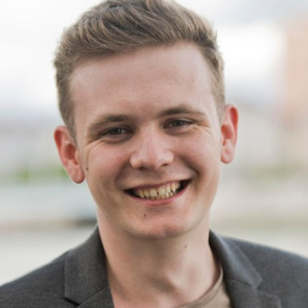 Dan from United Kingdom