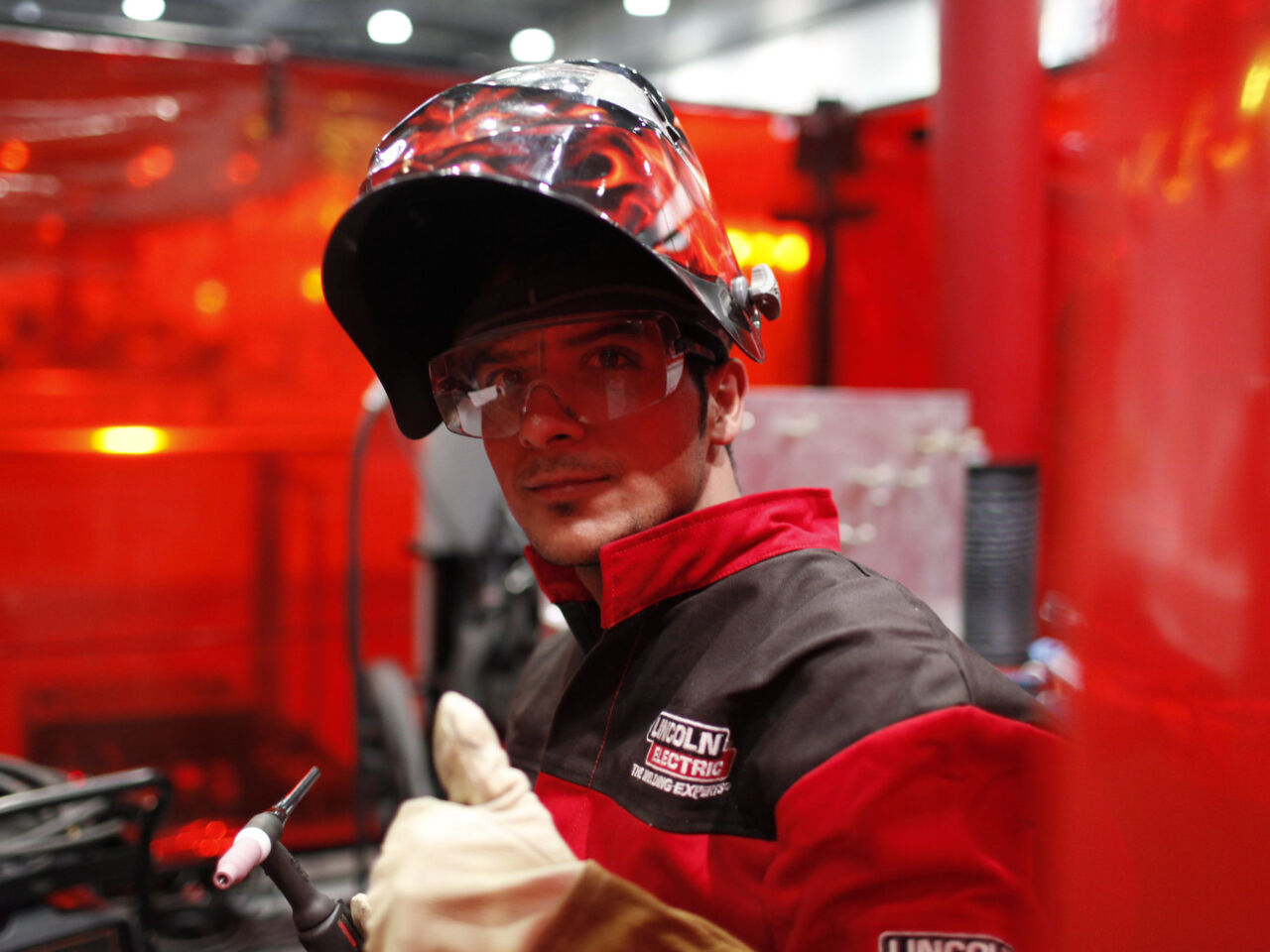 Claim your digital badge and show off your WorldSkills experience!