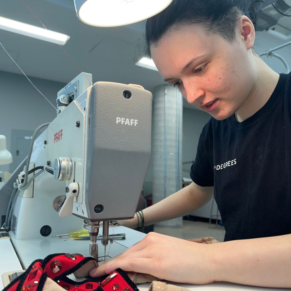 Laurence from Canada