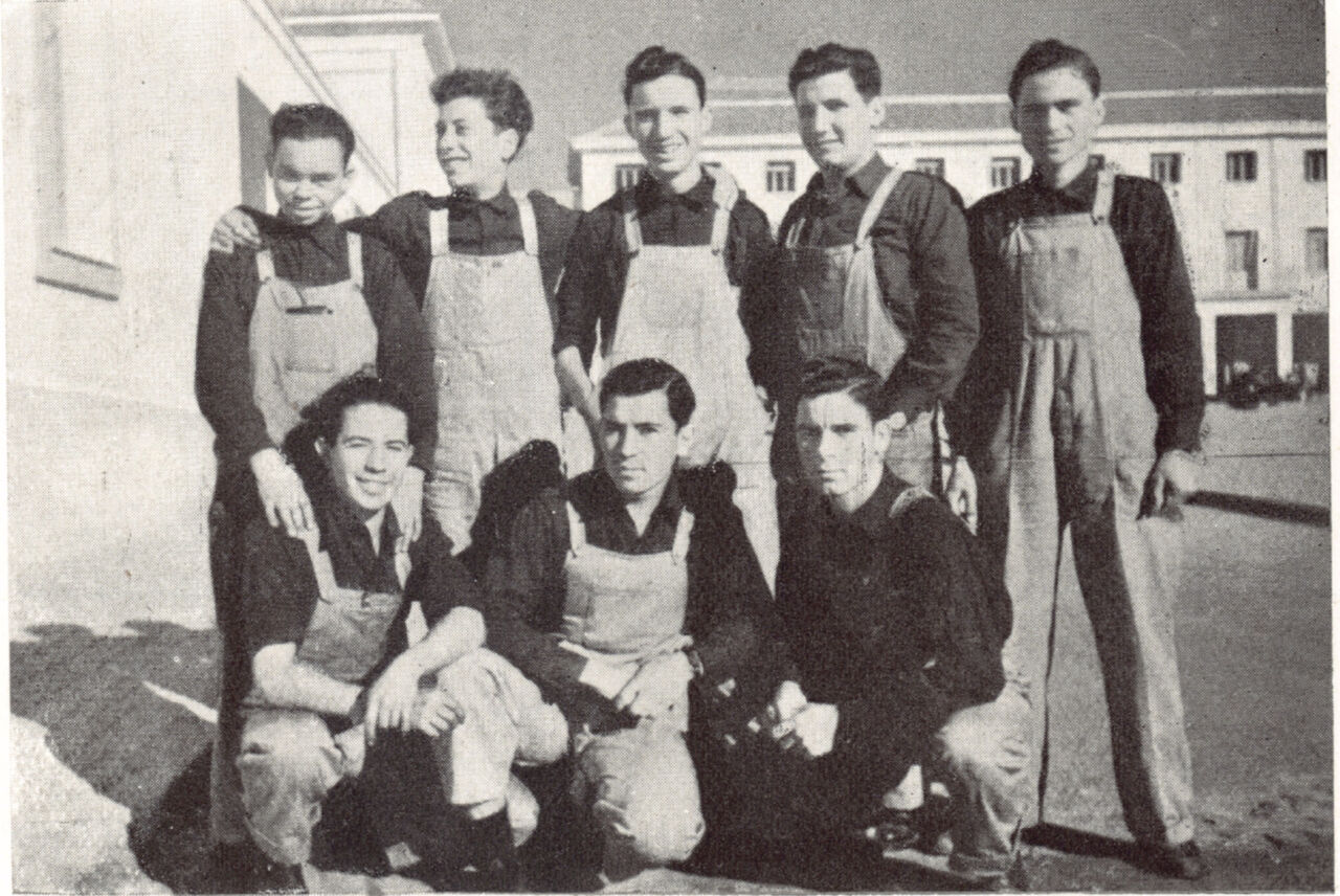 The Portuguese team at the 2nd International Competition in 1951.